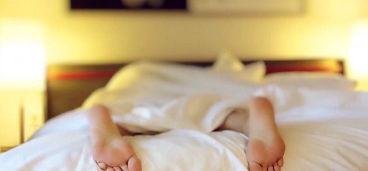 Slapen in het donker: 9 tips om beter te slapen